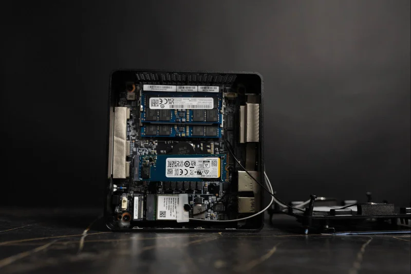 Мини ПК Minisforum M1 Pro Ultra 9-285H